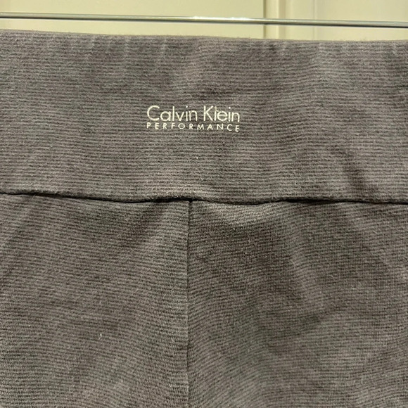 Ombré Striped Leggings - Picture 3 of 4